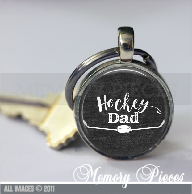 'Hockey Dad' Keychain/Pendant