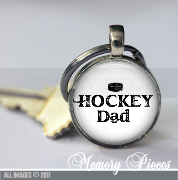 'Hockey Dad' Keychain/Pendant