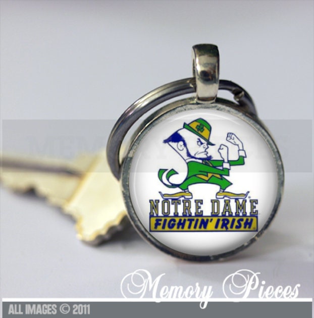 Notre Dame Fighting Irish Keychain/Pendant